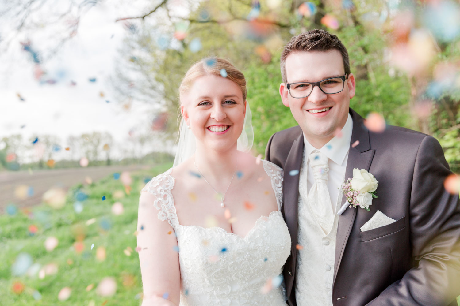 Paarshooting-Pärchenshooting-Shooting-Hochzeitsfotograf-Hochzeitsfotos-Hochzeitsreportage-Fotograf-Paderborn-Borchen-OWL